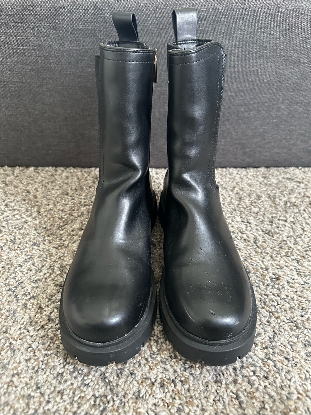 NY&CO Black Boots with Gold Chain